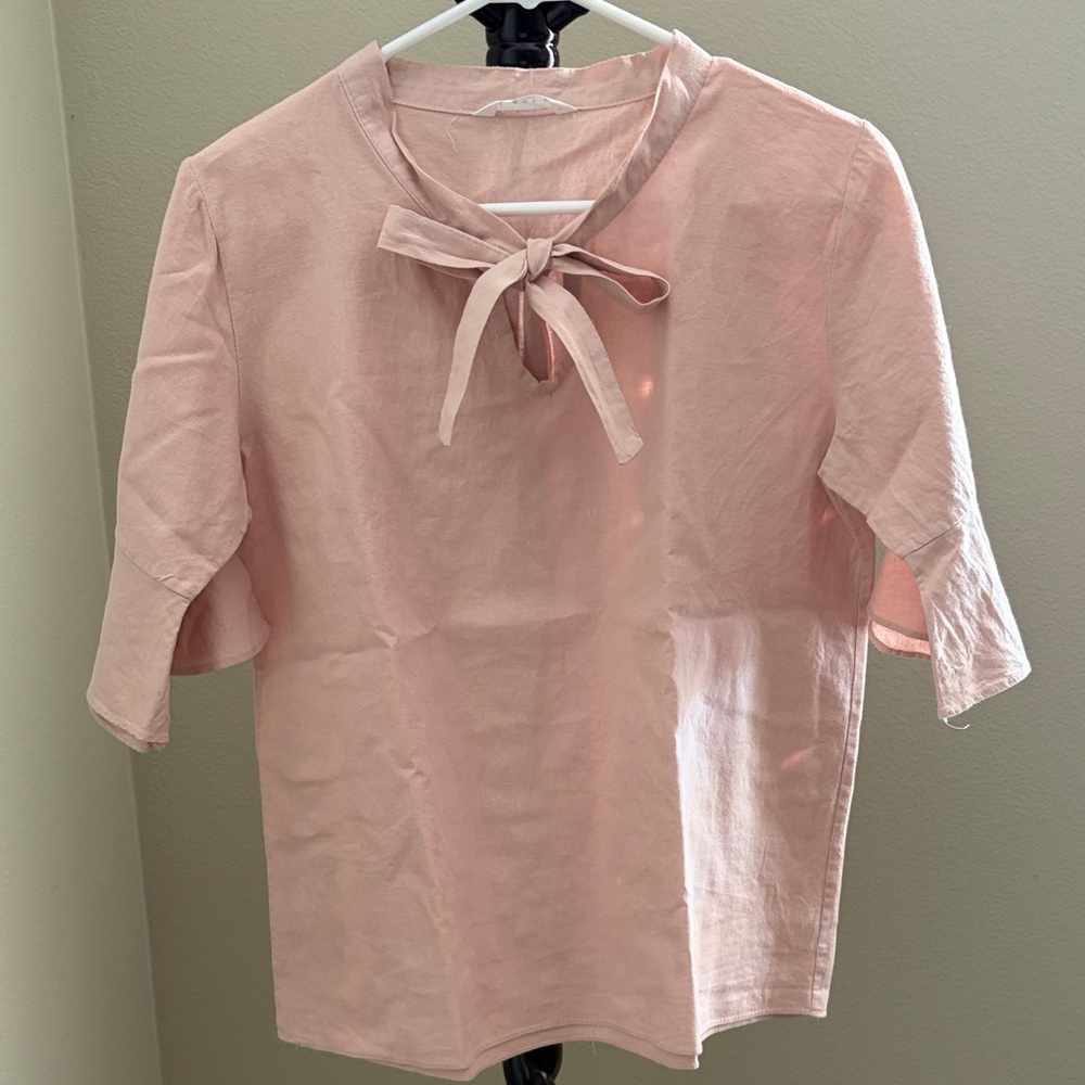 Chic Blush Tie-Neck Women's Blouse